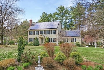 /international/us/842-main-street-wareham-ma-110107509614/