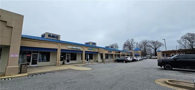 /international/us/11745-jefferson-avenue-newport-news-va-110098492025/