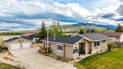 /international/us/2851-w-2nd-avenue-buffalo-wy-110108551170/