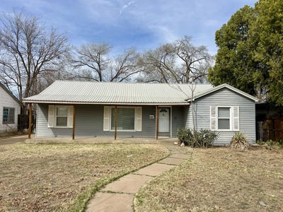 /international/us/3504-27th-street-lubbock-tx-110107079003/