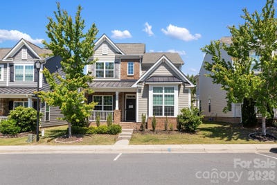 /international/us/5077-waterloo-drive-fort-mill-sc-110107699533/