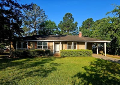 /international/us/1318-newton-drive-tifton-ga-110098881321/