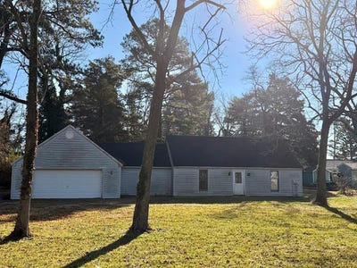 /international/us/35483-walter-st-quinby-va-110104821193/