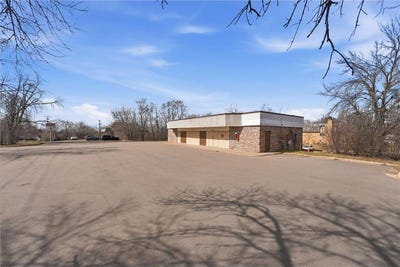 /international/us/2491-county-road-e-e-white-bear-lake-mn-110107158401/