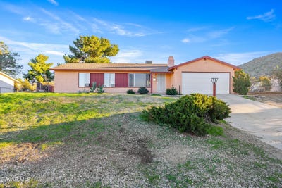 /international/us/40020-e-176th-street-palmdale-ca-110104623468/