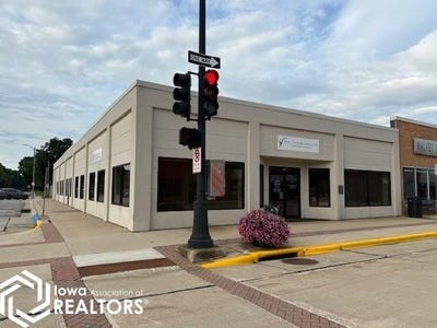 /international/us/120-e-state-street-algona-ia-110101235698/?lang=it