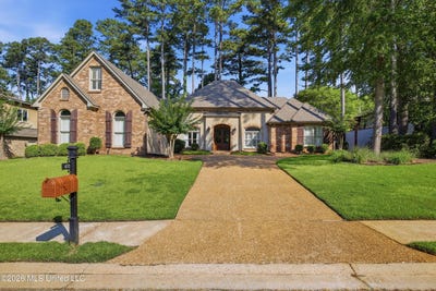 /international/us/432-kingsbridge-road-madison-ms-110108532311/