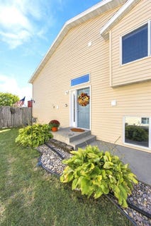/international/us/3600-11th-street-south-moorhead-mn-110119993812/