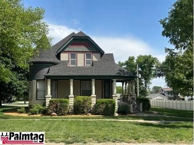 /international/us/1120-14th-street-auburn-ne-110107985717/