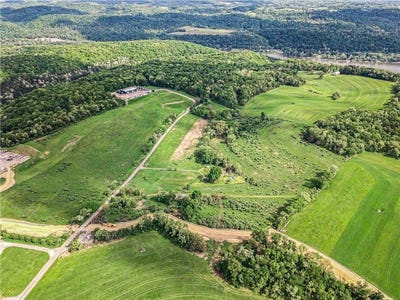 /international/us/150-iseman-rd-south-buffalo-twp-pa-110108344265/
