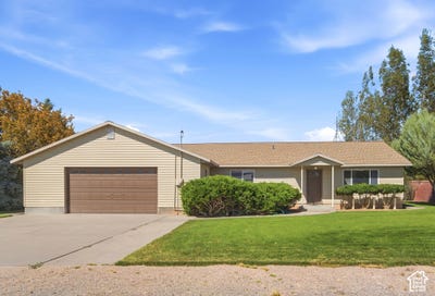 /international/us/90-center-st-meadow-ut-110110275224/