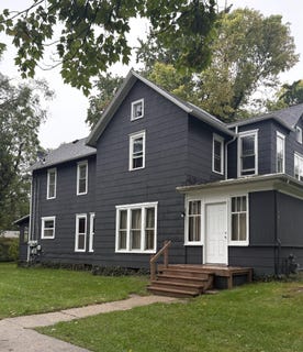 /international/us/341-e-napier-avenue-benton-harbor-mi-110120104353/