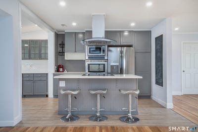 /international/us/20-dorothy-street-milford-ct-110107851276/