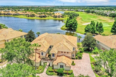 /international/us/1420-emerald-dunes-drive-sun-city-center-fl-110101047815/