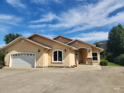 /international/us/133-pheasant-drive-kamiah-id-110095909133/