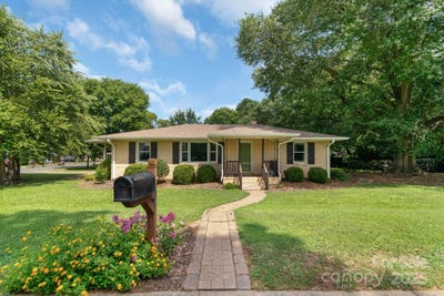 /international/us/810-lakeview-drive-pineville-nc-110100633832/?lang=zh-tw