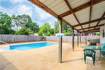 /international/us/137-hardin-road-forest-city-nc-110099801649/?lang=en