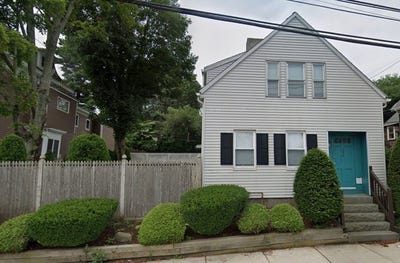 /international/us/126-lowell-st-peabody-ma-110107482142/
