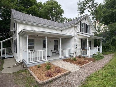 /international/us/137-jericho-road-richmond-vt-110108946592/