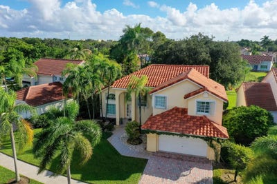 /international/us/524-water-point-weston-fl-110106455434/