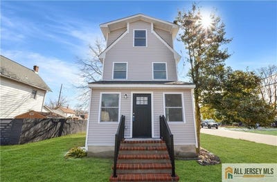 /international/us/24-john-street-helmetta-nj-110108662703/
