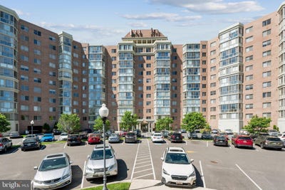 /international/us/3200-n-leisure-world-boulevard-silver-spring-md-110099121840/