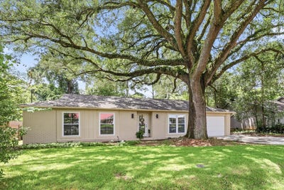 /international/us/1553-goodwood-drive-tallahassee-fl-110108914019/