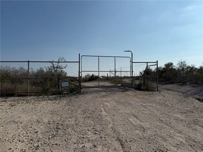 /international/us/1331-highway-281-s-lot-1-george-west-tx-110104786205/