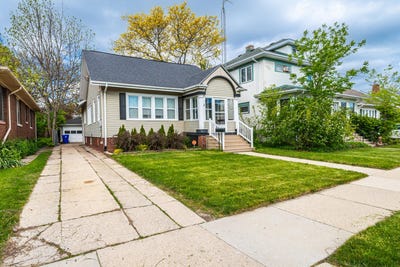 /international/us/7404-23rd-ave-kenosha-wi-110107989509/