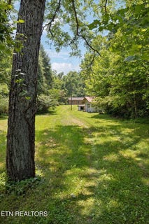 /international/us/283-eblen-cave-rd-lenoir-city-tn-110100589953/