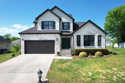 /international/us/8749-cody-dan-court-ooltewah-tn-110107549390/
