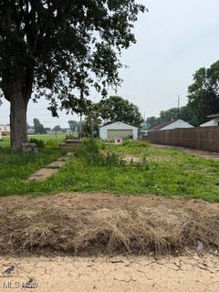 /international/us/621-tuscarawas-avenue-newcomerstown-oh-110101394713/?lang=en