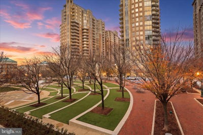 /international/us/11990-market-street-reston-va-110108302673/