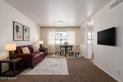 /international/us/8150-e-broadway-boulevard-tucson-az-110105511195/