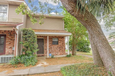 /international/us/229-carmel-drive-fort-walton-beach-fl-110108661963/