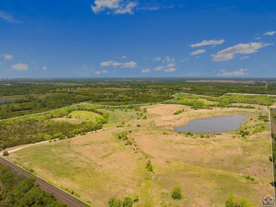 /international/us/se-shawnee-heights-rd-tecumseh-ks-110108399477/