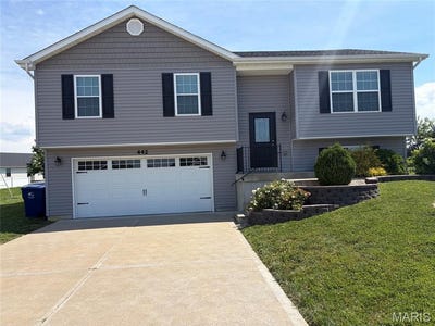 /international/us/442-honeysuckle-creek-dr-drive-wentzville-mo-110108845088/