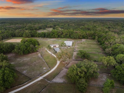 /international/us/16525-sw-5th-place-newberry-fl-110107005530/