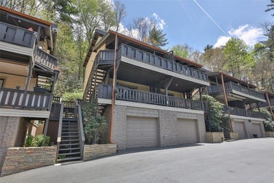 /international/us/145-hawks-nest-lane-highlands-nc-110100680652/