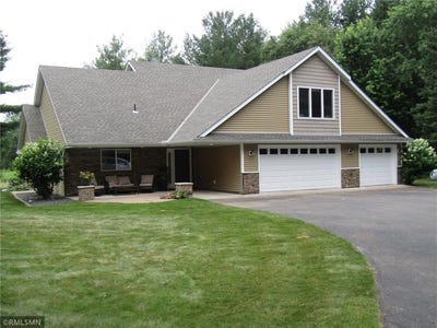 /international/us/7220-568th-street-pine-city-mn-110101090866/