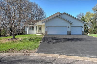 /international/us/1490-33rd-court-sw-cambridge-mn-110107653906/