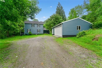 /international/us/5750-robinson-road-lowellville-oh-110100123864/
