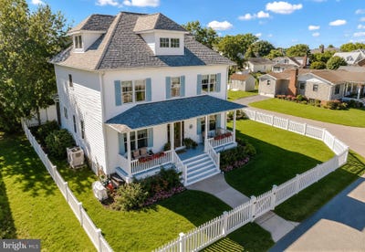 /international/us/14251-calvert-street-solomons-md-110120058893/