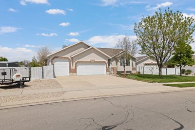 /international/us/3778-w-mapleleaf-way-west-jordan-ut-110107865904/