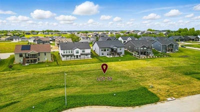 /international/us/813-rock-ridge-ct-tiffin-ia-110104824067/