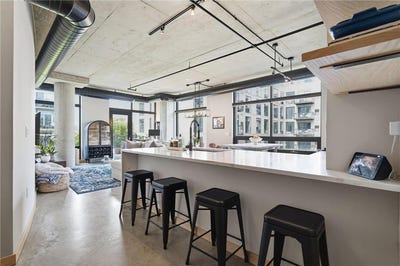 /international/us/720-n-4th-street-minneapolis-mn-110108414182/