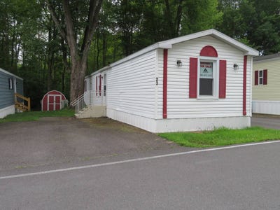 /international/us/6842-route-9-north-rhinebeck-ny-110100919050/