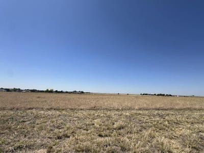 /international/us/mile-29-road-guymon-ok-110107636890/