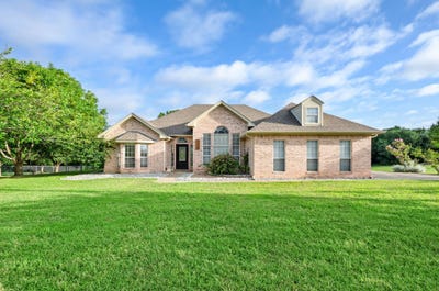 /international/us/214-knob-hill-drive-granbury-tx-110108806583/