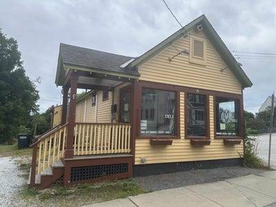 /international/us/22-killington-avenue-rutland-city-vt-110102078830/